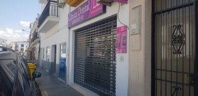 Persiana de seguridad en san Juan del Puerto (Huelva)